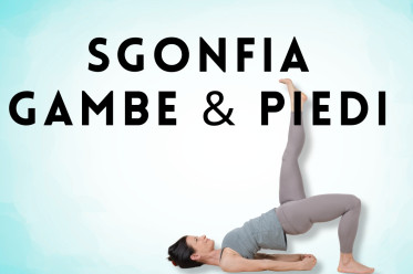 Gambe pesanti e piedi gonfi? 3 esercizi yoga per drenare (per principianti)