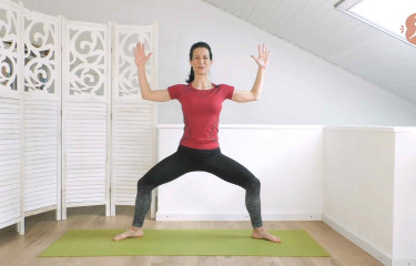 Come praticare la posizione della Dea? Tutorial di Deviasana