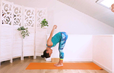 Movimenti con il respiro - Yoga dinamico per il core