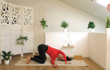 Spazio spalle, braccia, collo - Yoga posturale
