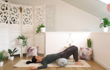 Restorative Yoga - Fine Giornata Rilassante