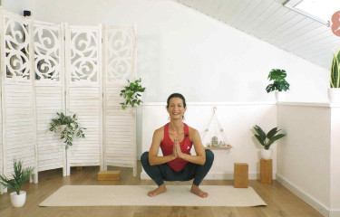 Yoga Senza Polsi: Forza e Allungamento per Gambe, Fianchi e Schiena