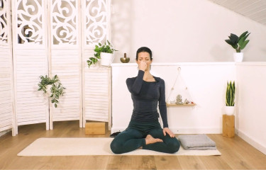 Armonia Interiore con Yoga e Respiro