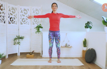 Trasforma le Tensioni in Energia: Yoga Delicata ma Potente