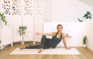 Flusso Fianchi – Yoga Dinamico